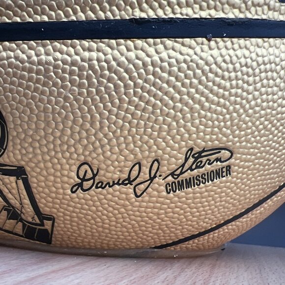 Limited Edition 2008 Celtics Championship Basketball Rare Gold 270/1500 Spalding - Picture 14 of 16